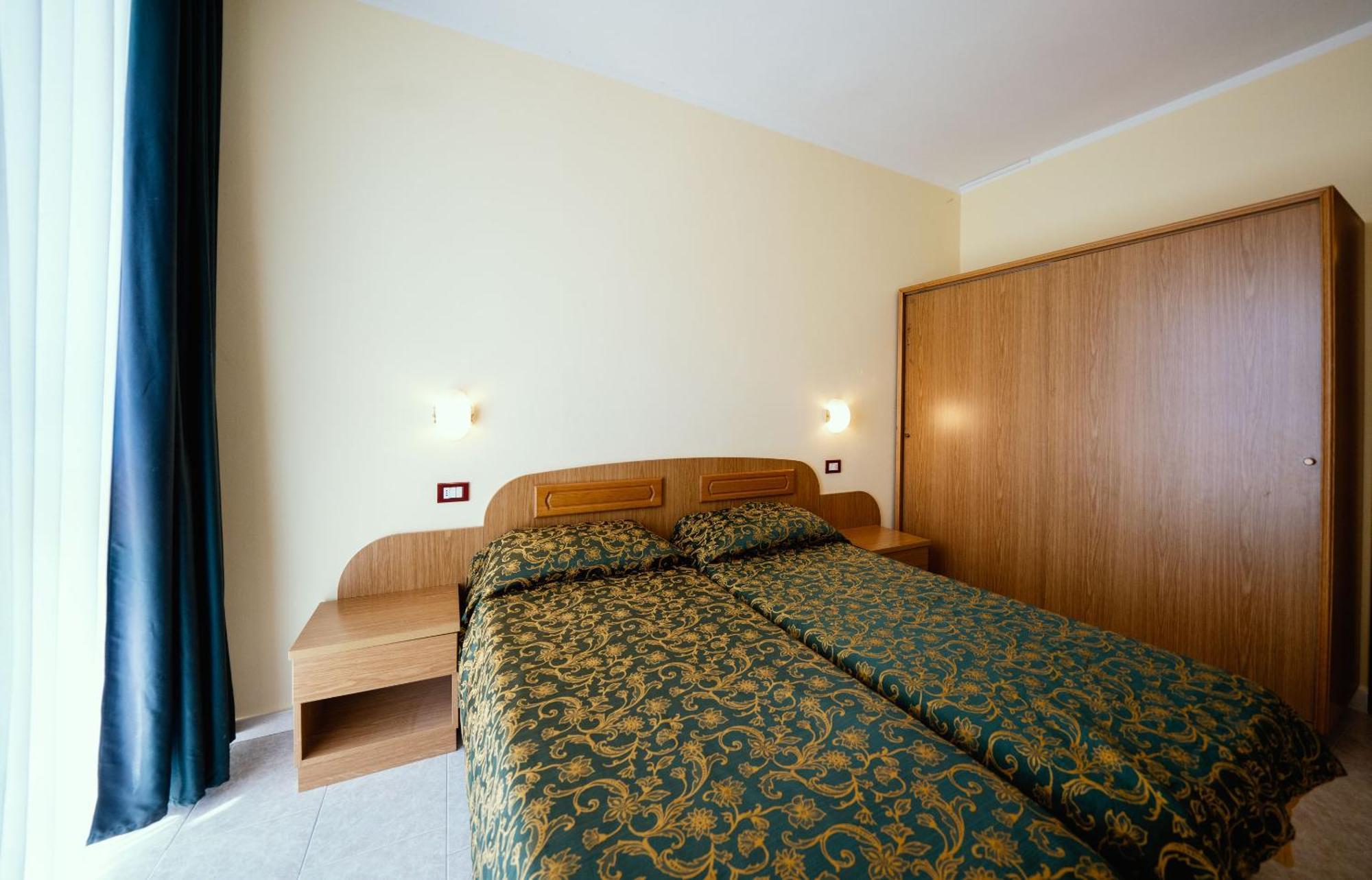 Hotel Residence Campi Tremosine Quarto foto